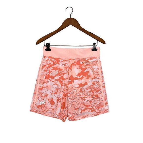 Under Armour Womens Pink Camo Fitted Speed Pocket Athletic Shorts Size Medium - Picture 1 of 6